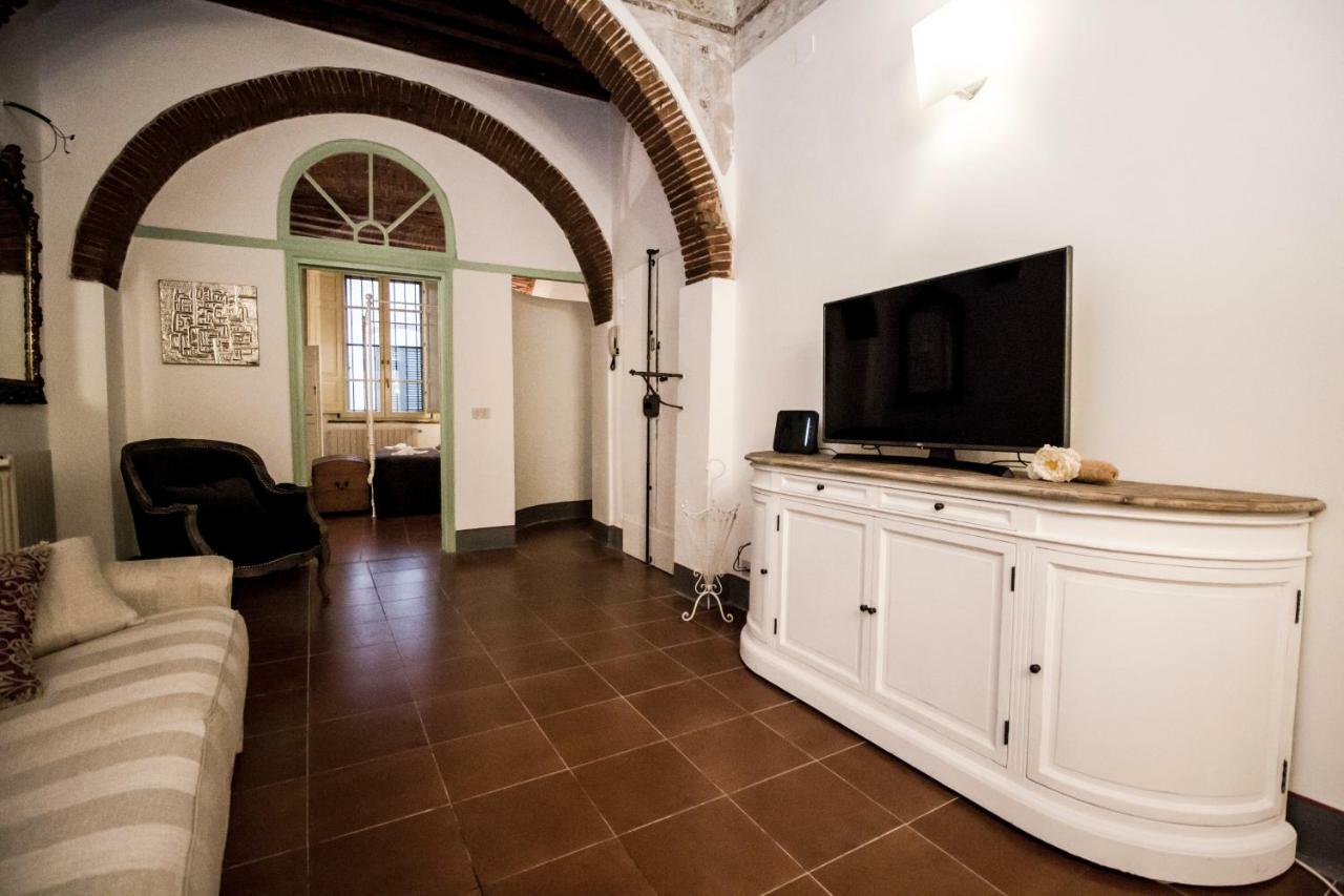 Innpisarentals 2 - Pisa Shabby Flat Luaran gambar